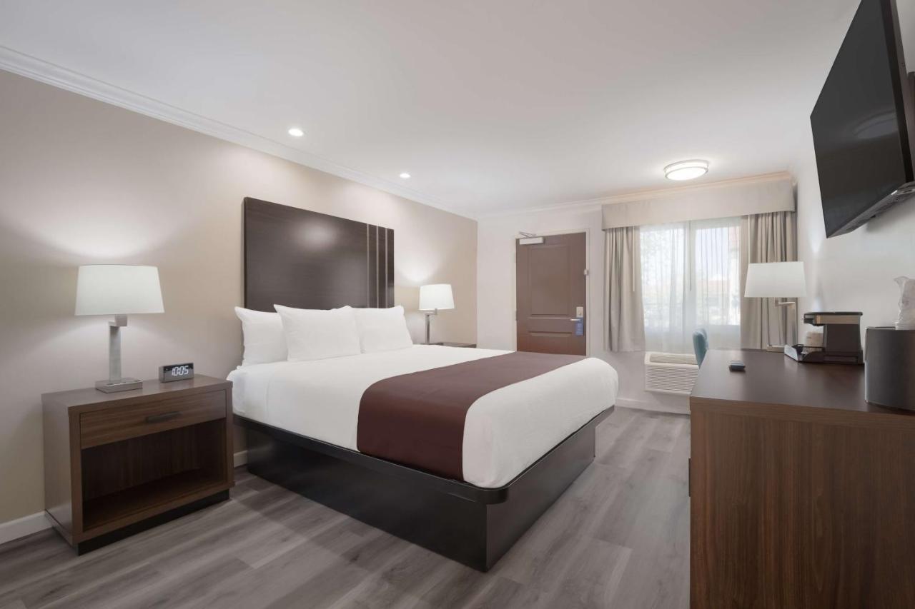Surestay Plus Hotel By Best Western Upland - Ontario North Exteriör bild